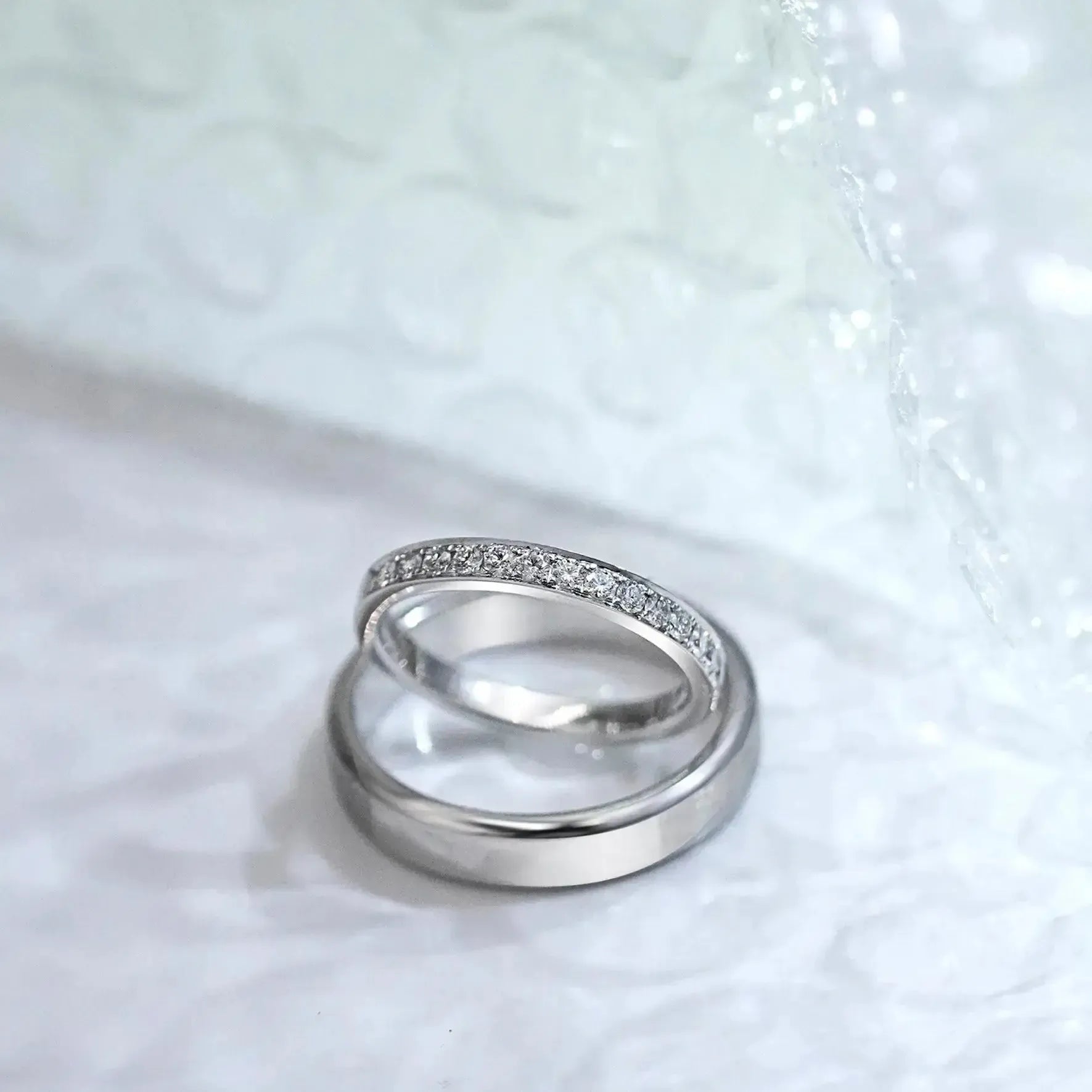 Satin Center With High Polished Drop Edge Band